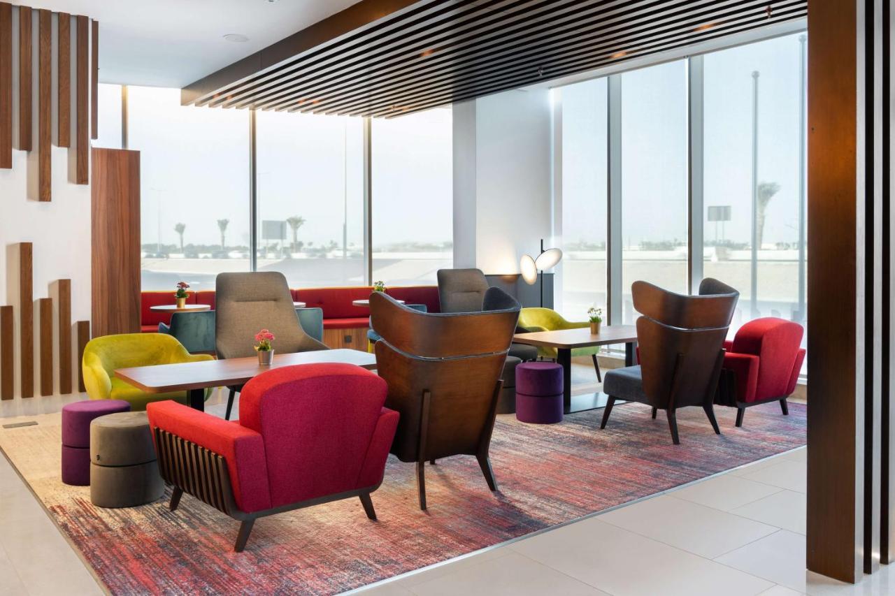 Park Inn By Radisson Jeddah Madinah Road Экстерьер фото