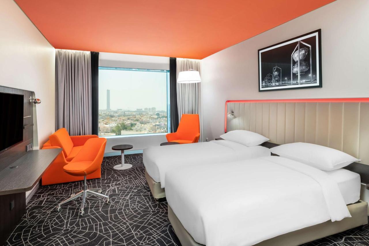 Park Inn By Radisson Jeddah Madinah Road Экстерьер фото