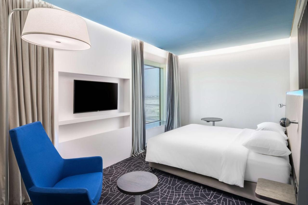 Park Inn By Radisson Jeddah Madinah Road Экстерьер фото