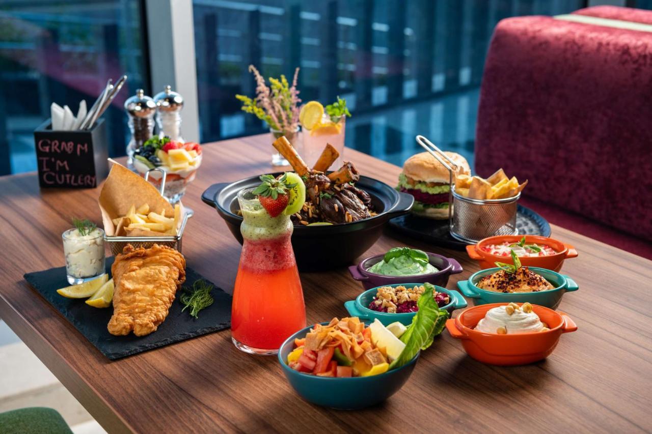 Park Inn By Radisson Jeddah Madinah Road Экстерьер фото