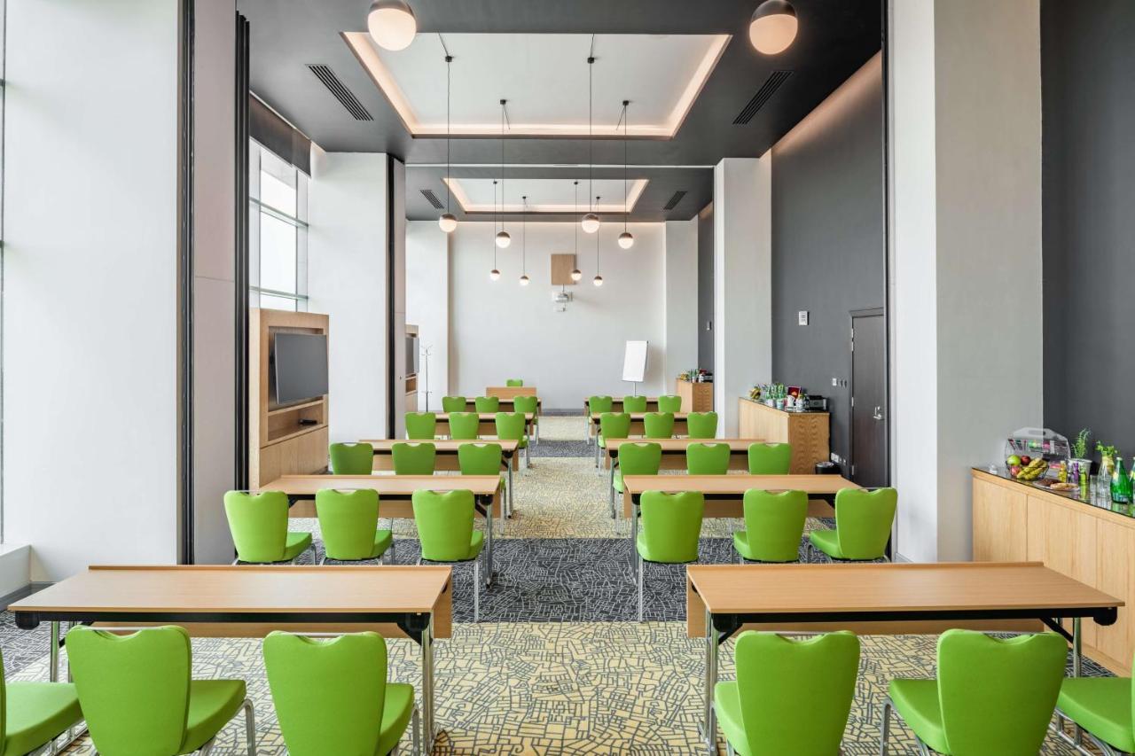 Park Inn By Radisson Jeddah Madinah Road Экстерьер фото